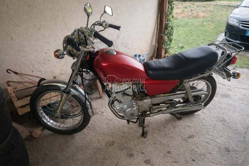 Honda cm125