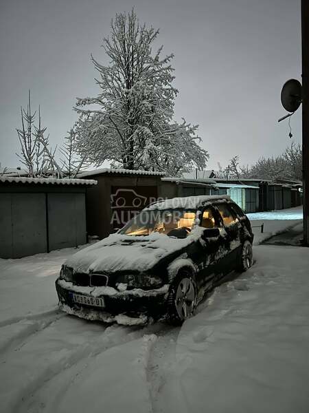BMW 330 