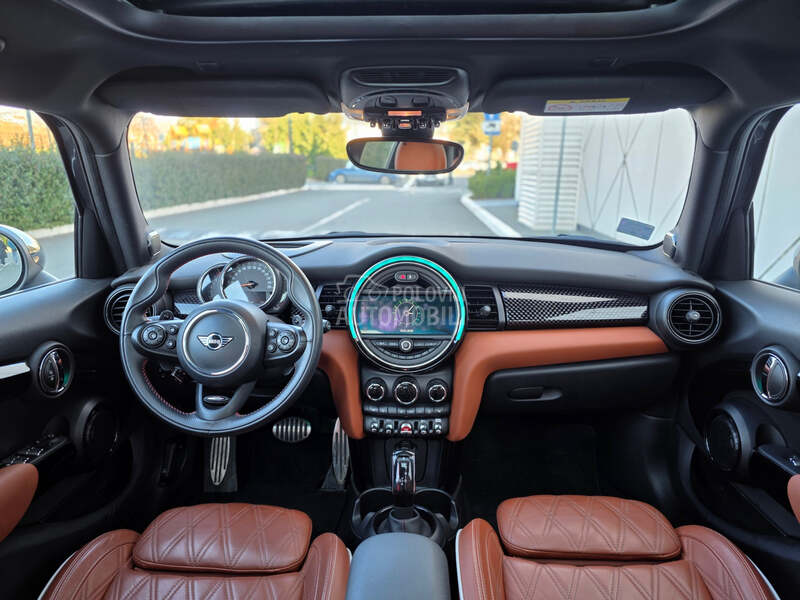 MINI Cooper S John Cooper Works