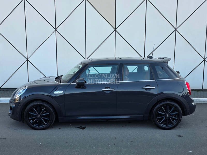 MINI Cooper S John Cooper Works