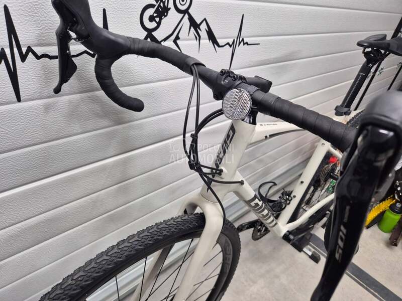 Giant Revolt 0 2x11 vel.L