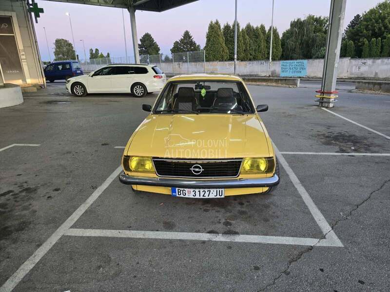 Opel Ascona 
