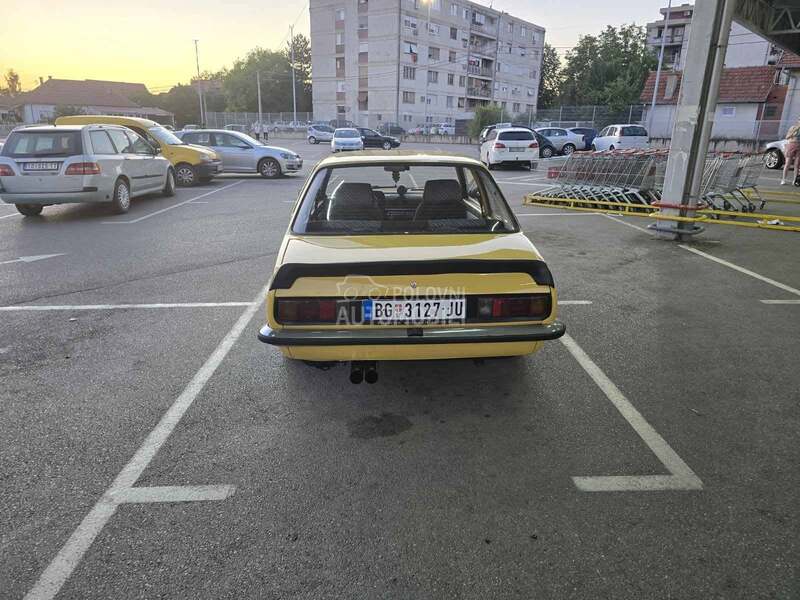 Opel Ascona 