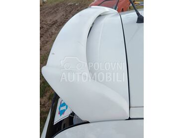 Spojler Clio 2 za Renault Clio od 2001. do 2005. god.