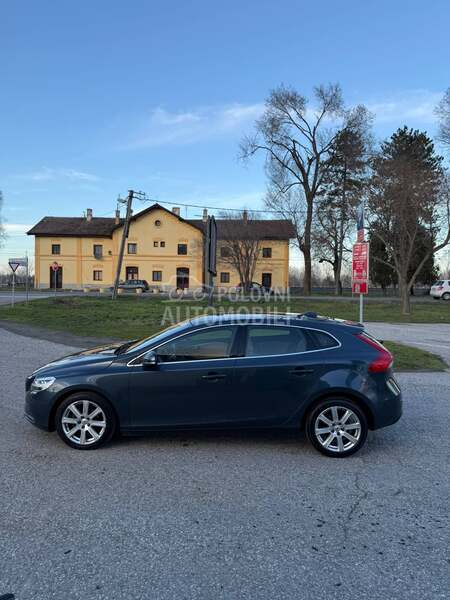 Volvo V40 2.0D/PAN0/F-ULL