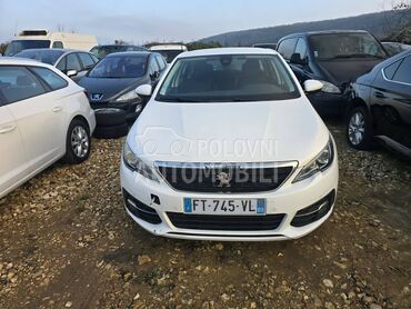 branik za Peugeot 308 od 2017. do 2021. god.