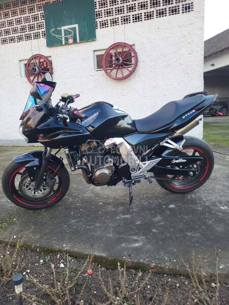 Kawasaki Z750S