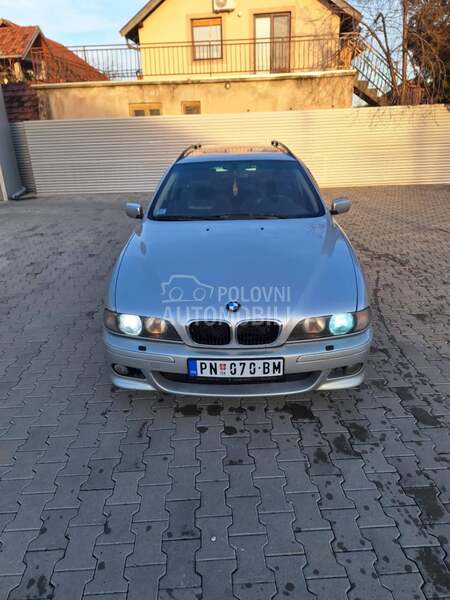 BMW 530 