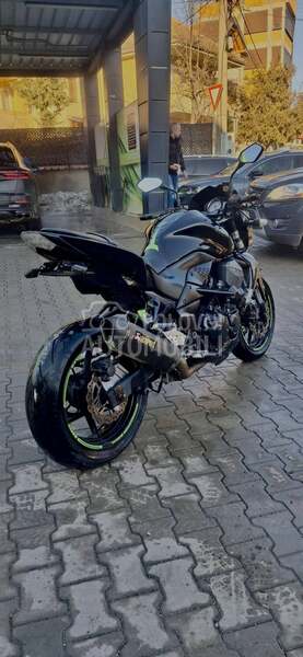 Kawasaki Z750