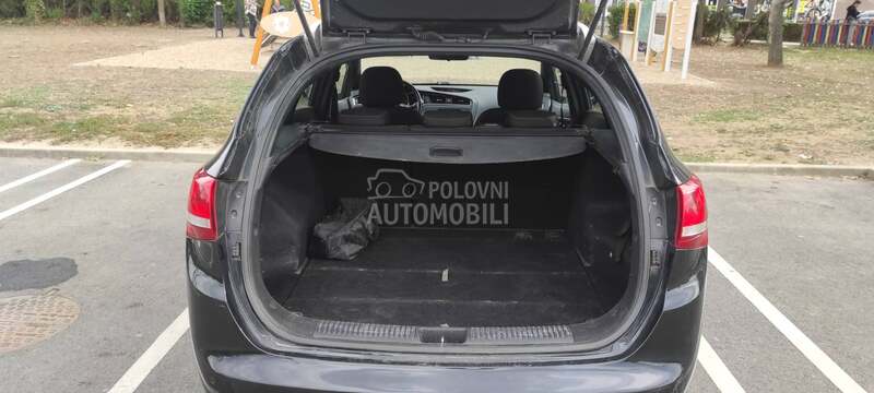 Kia cee`d sw 1.6 CRDI