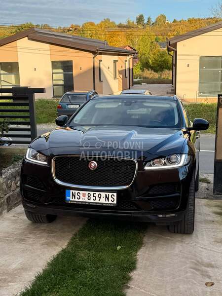 Jaguar F pace 