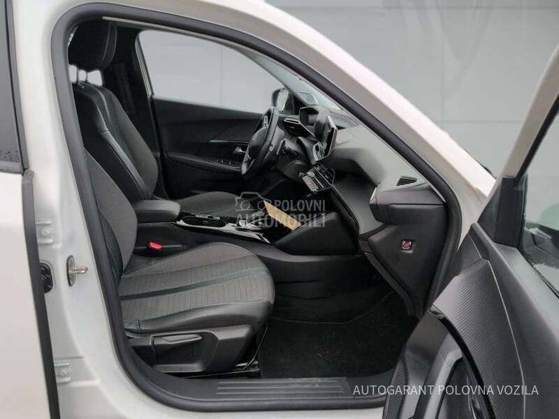 Peugeot 2008 1.5 HDI ALLURE