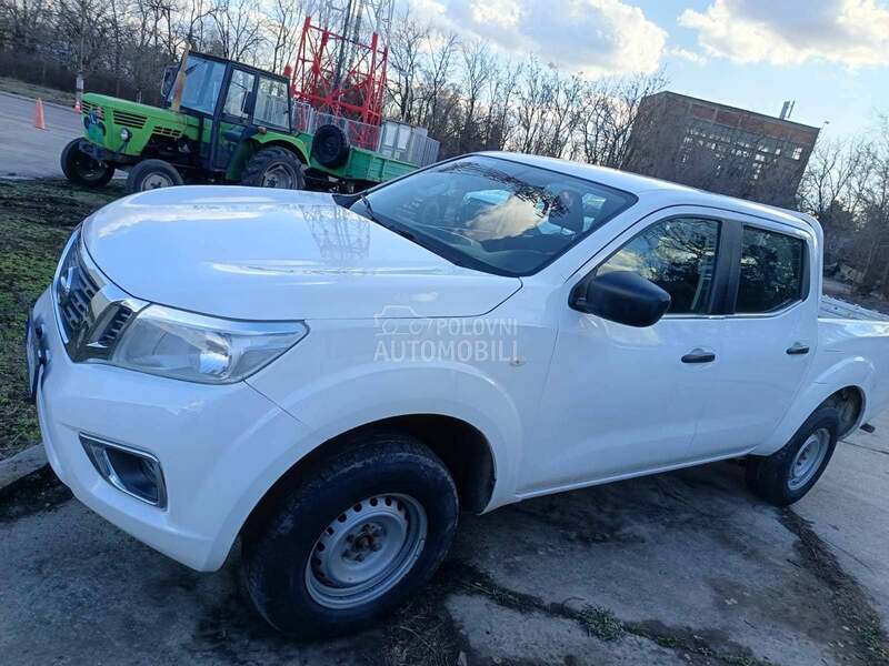 Nissan Navara 