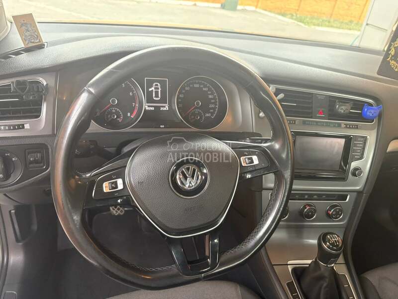 Volkswagen Golf 7 