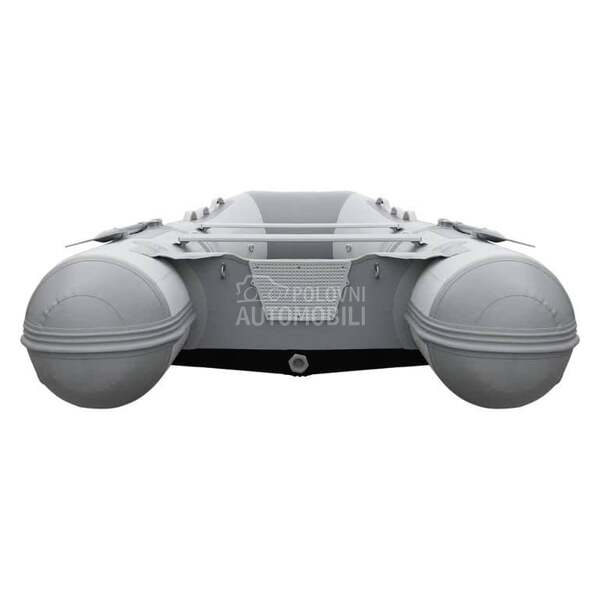 Novecento čamac i motor