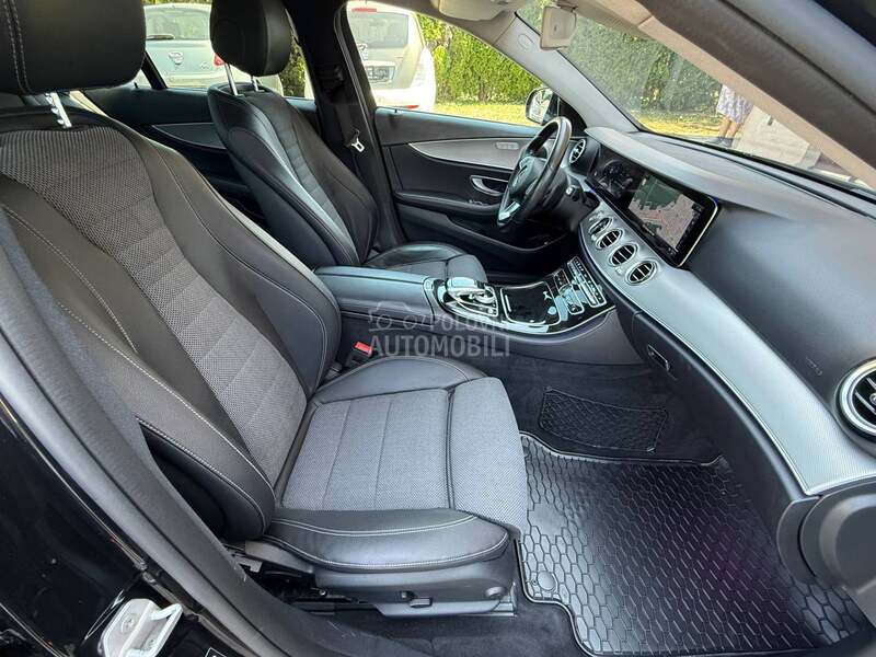 Mercedes Benz E 220 E 220 Virtual ful