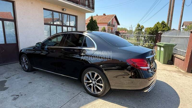 Mercedes Benz E 220 E 220 Virtual ful