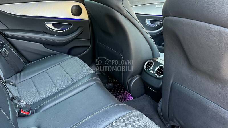 Mercedes Benz E 220 E 220 Virtual ful