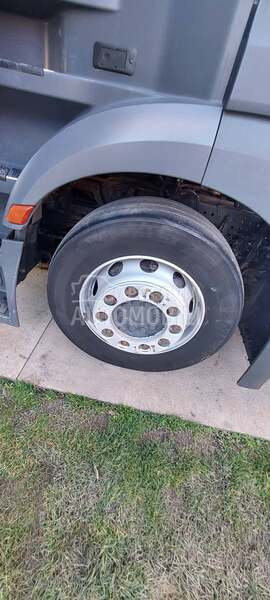 Mercedes Benz Actros 1845 Mega