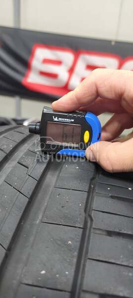 Hankook 275/40 R20 Letnja