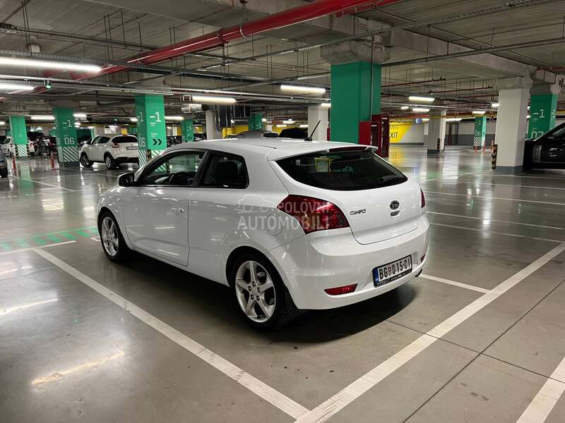 Kia pro_cee`d 