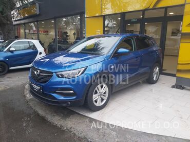 Opel Grandland 1.2T 130 AT8