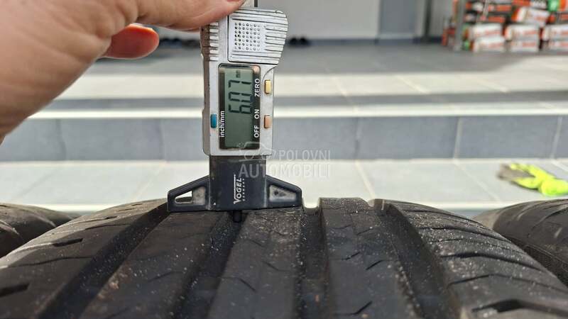 Continental 225/55 R17 Letnja