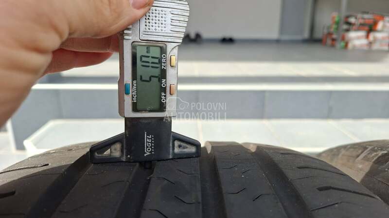 Continental 225/55 R17 Letnja