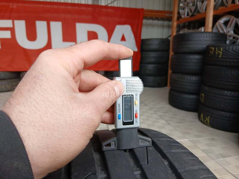 Hankook 215/40 R17 Letnja