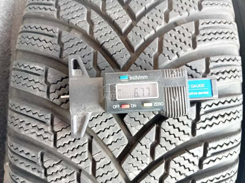 Firestone 215/60 R16 Zimska