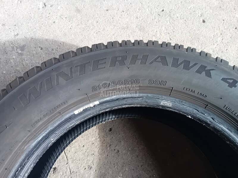Firestone 215/60 R16 Zimska