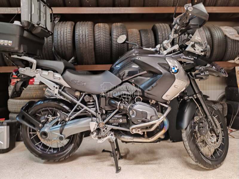 BMW GS 1200 Triple Black