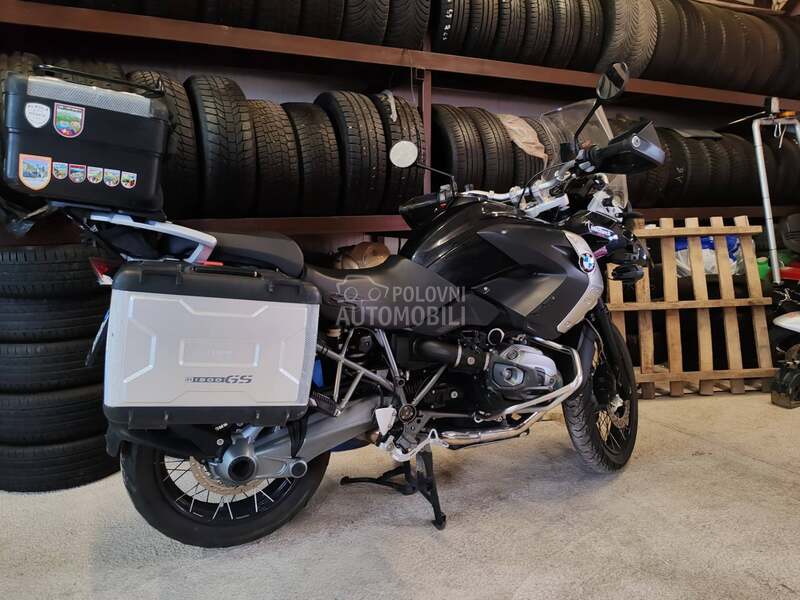 BMW GS 1200 Triple Black