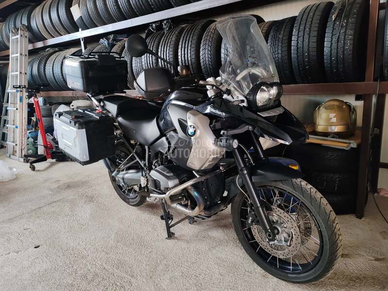 BMW GS 1200 Triple Black