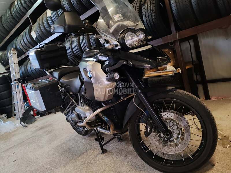 BMW GS 1200 Triple Black