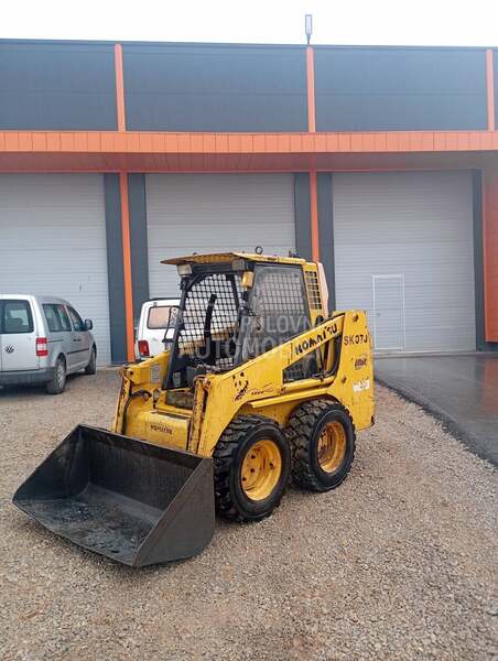 Komatsu SK070