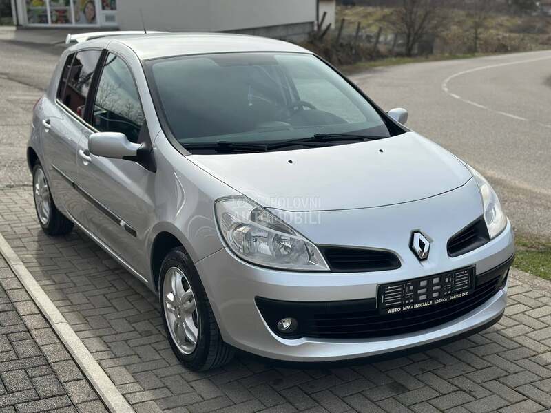 Renault Clio 1.2i /CH/