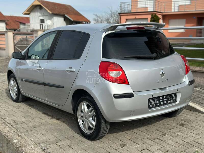 Renault Clio 1.2i /CH/
