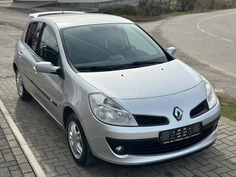 Renault Clio 1.2i /CH/