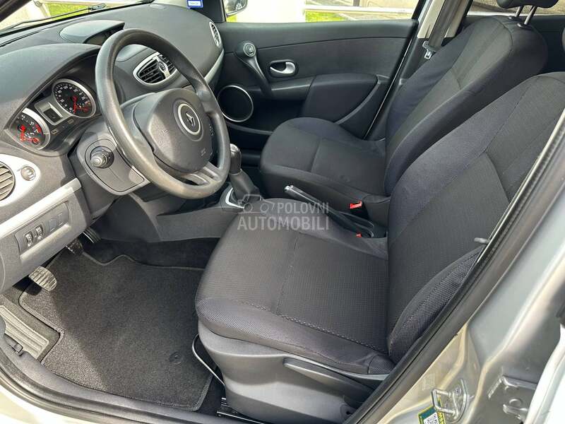 Renault Clio 1.2i /CH/