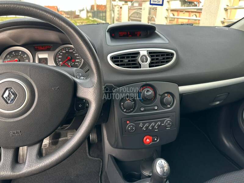 Renault Clio 1.2i /CH/