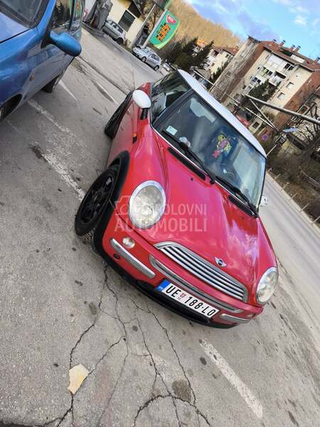 MINI Cooper 1.6