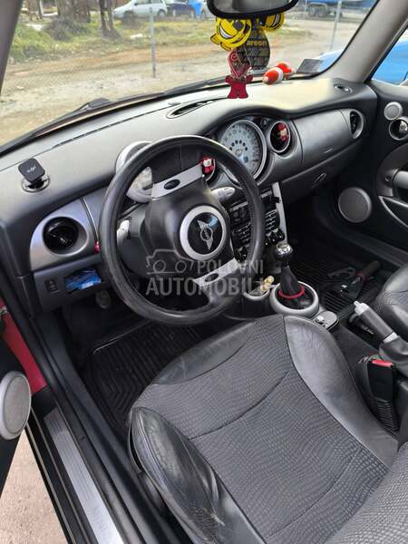 MINI Cooper 1.6