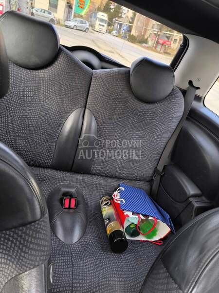 MINI Cooper 1.6