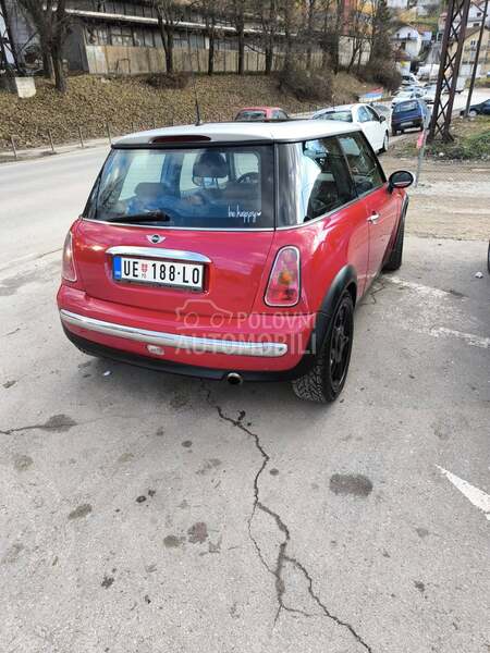 MINI Cooper 1.6