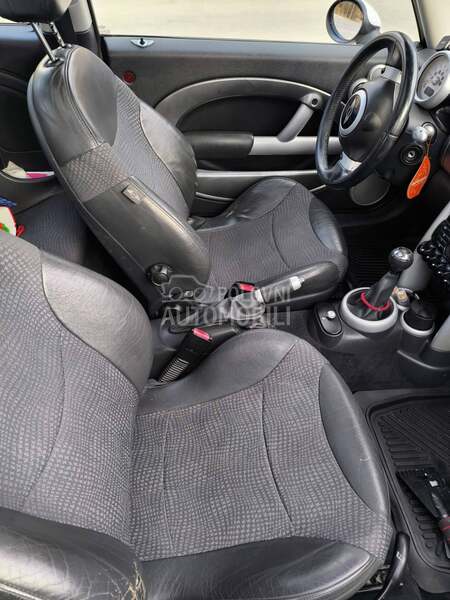 MINI Cooper 1.6