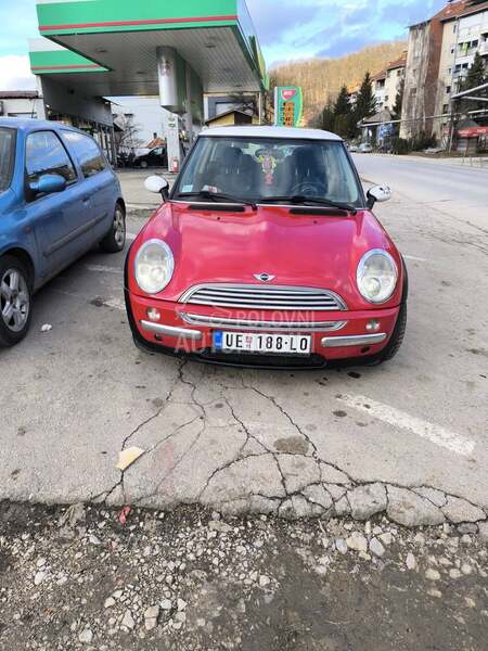 MINI Cooper 1.6
