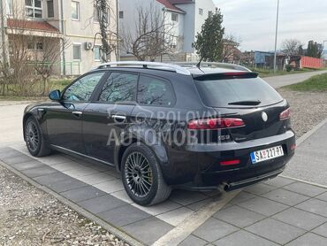 Alfa Romeo 159 1.9JTDm TI
