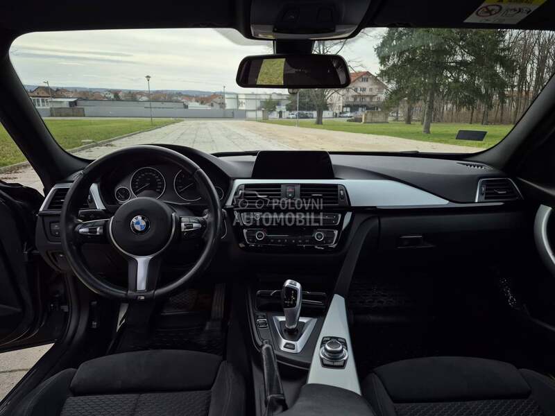 BMW 330 iPerformance