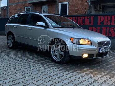 Volvo V50 d5